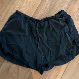 Super cute flowy grey shorts